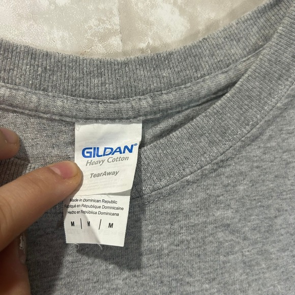 Girlie Girl Originals Pig Bandana Graphic T-Shirt Gildan Gray Medium - Picture 4 of 5